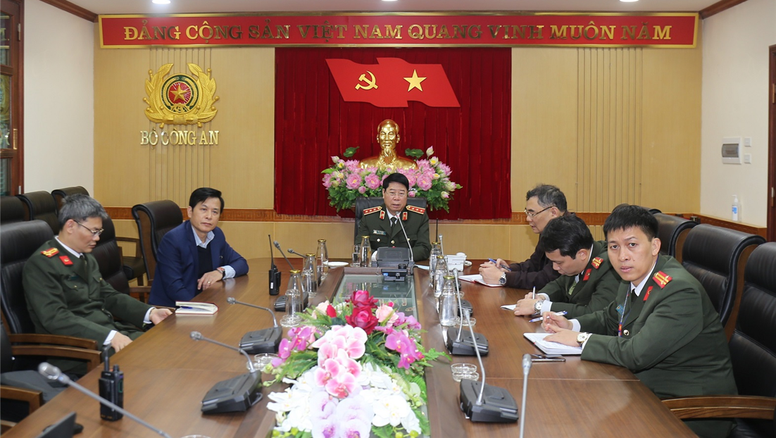 Thứ trưởng Bùi Văn Nam kiểm tra công tác bảo đảm an ninh, trật tự Đại hội lần thứ XIII của Đảng 